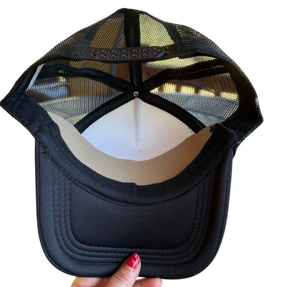 Montana Snap Back Trucker Grizzly Bear Hat Flat Bill Foam Cap Mesh Back Retro - Picture 4 of 5